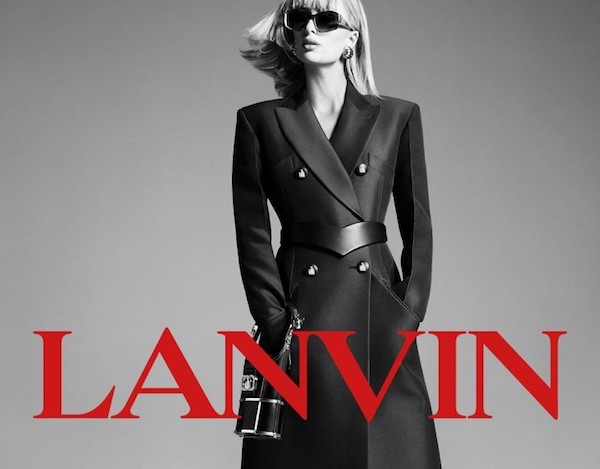 Неожиданный образ: неузнаваемая Пэрис Хилтон в новой рекламной кампании Lanvin