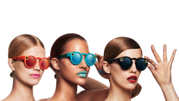 Женские модные солнцезащитные очки 2023, тренды: «oversize», Y2K, очки из 90-х.