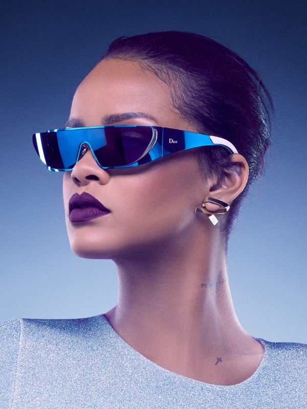 Солнцезащитные очки Dior Rihanna, синий, цена 900 долларов