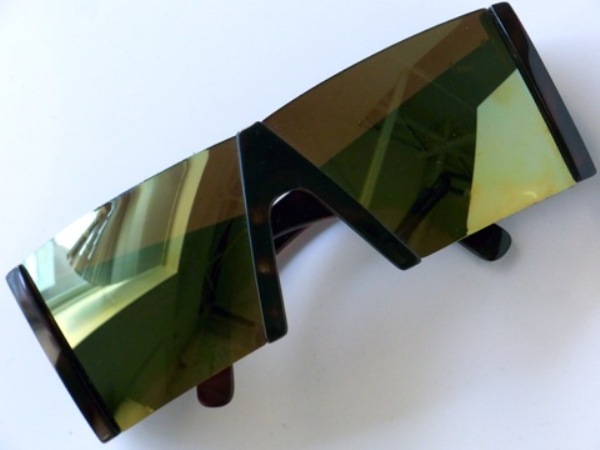 Винтажные солнцезащитные очки GIANNI VERSACE 675 купить в Москве цена