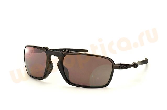 Солнцезащитные очки Oakley Badman OO 6020 06 купить в москве, цена