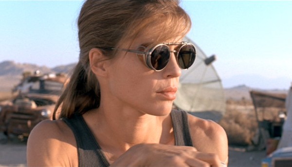 Солнцезащитные очки Matsuda The Legendary 2809 носила Сара Коннор в фильме Terminator 2: Судный День