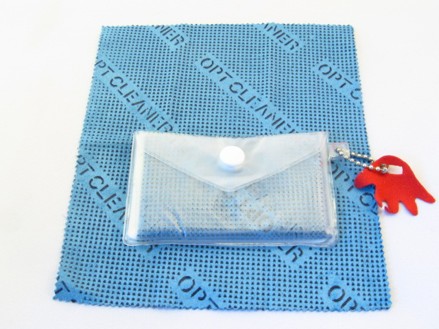 салфетка из микрофибры в индивидуальной упаковке