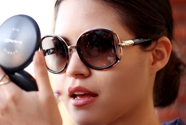 Солнцезащитные очки Salvatore Ferragamo 719S-001-SF Солнцезащитные очки Salvatore Ferragamo 719S-001-SF купить в Москве, цена, интернет магазин