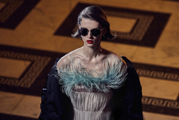 Солнцезащитные очки PRADA Солнцезащитные очки PRADA