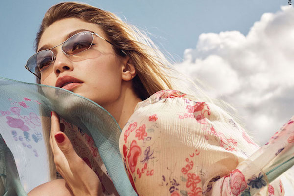 Джиджи Хадид в рекламе солнцезащитных очков Vogue