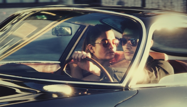 Джеймс Франко и Наталья Бонифаччи в солнцезащитных очках Gucci Techno Color