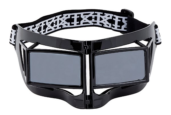 Футуристичные очки-маска Linda Farrow для сезона лето 2014 Футуристичные очки-маска Linda Farrow для сезона лето 2014