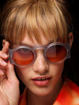 Круглые солнцезащитные очки 
