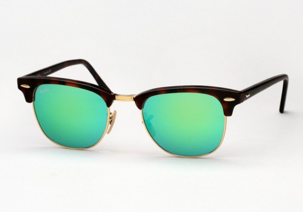 Солнцезащитные очки Ray-Ban Clubmaster RB3016