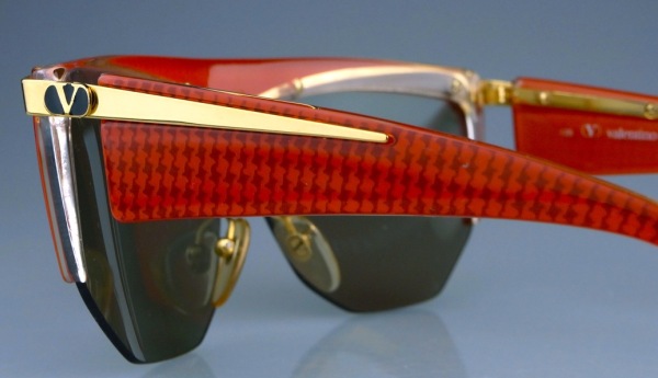 Винтажные солнцезащитные очки Valentino 554 купить в Москве цена