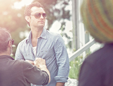 Джуд Лоу для Vogue 2013. Оправы и солнцезащитные очки для мужчин.