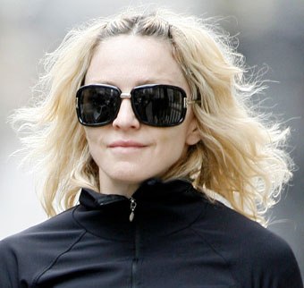 Madonna в солнцезащитных очках Tom Ford
