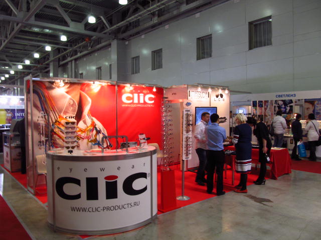 Компания Clic представила на своем стенде оправы и солнцезащитные очки Clic, Matsuda и L.G.R.